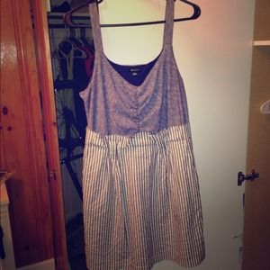 Cute summer stripped dress!