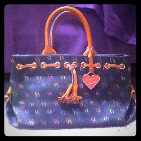 Dooney & Bourke small black purse