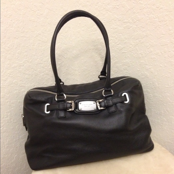 Michael Kors weekend bag