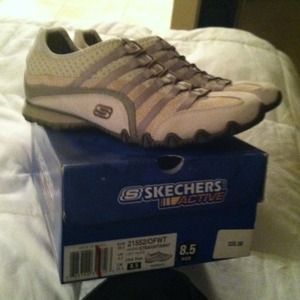 Skechers Shoes