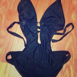 Bundle - suit and top 💜