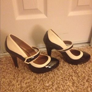 Cute black and cream patent shoes