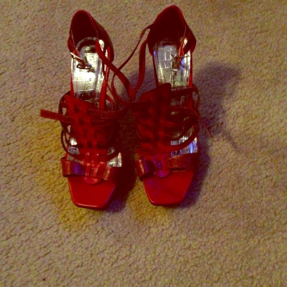 Sexy red pumps