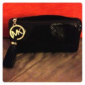 Michael Kors Makeup Bag (Authentic)💄💋