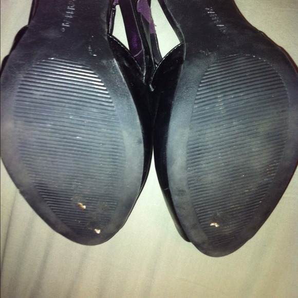 SOLD - Picture 3 of 4