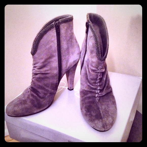 🌟SOLD🌟Grey Baker Boots