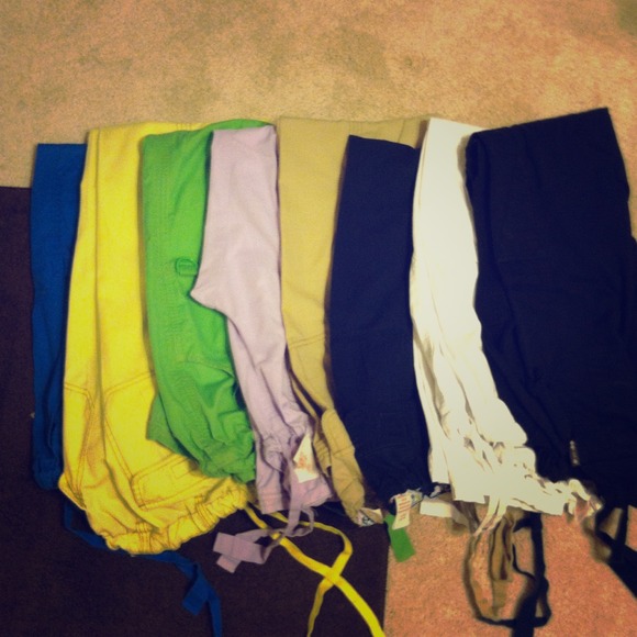 KOI scrub bottoms