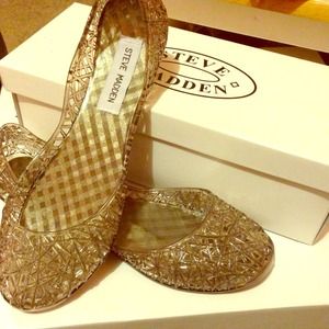 Reserved! Steve Madden, Clear flats