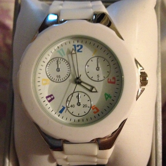 NIB Beautiful White Watch