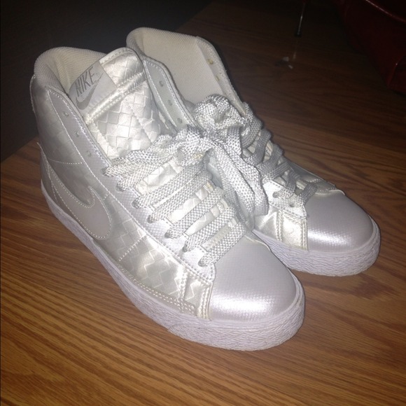 Nike classics high tops