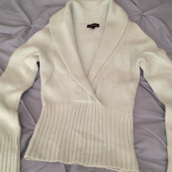 Bebe Light Blue Cashmere Long Sleeve Sweater...