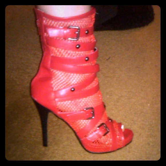 Red strappy mesh Heels - Picture 1 of 4
