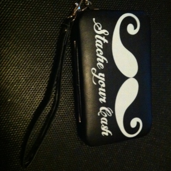 Cellphone case slash wallet
