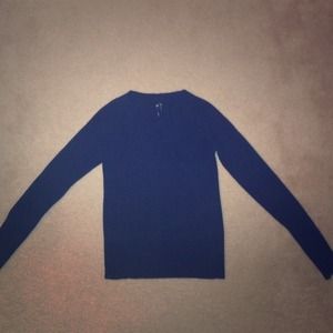 Black v neck sweater