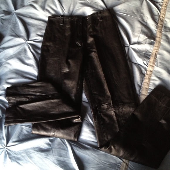 Guess Lamb Skin Leather Pants...