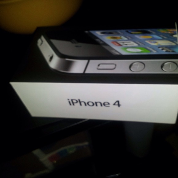 iPhone 4
