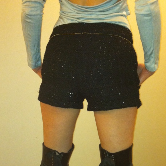 Sold! NWOT sexy shorts - Picture 2 of 4