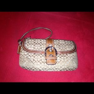 Authentic coach wristlet!!!!!! Sold