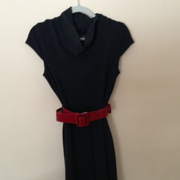 Size - Picture 2 of 2