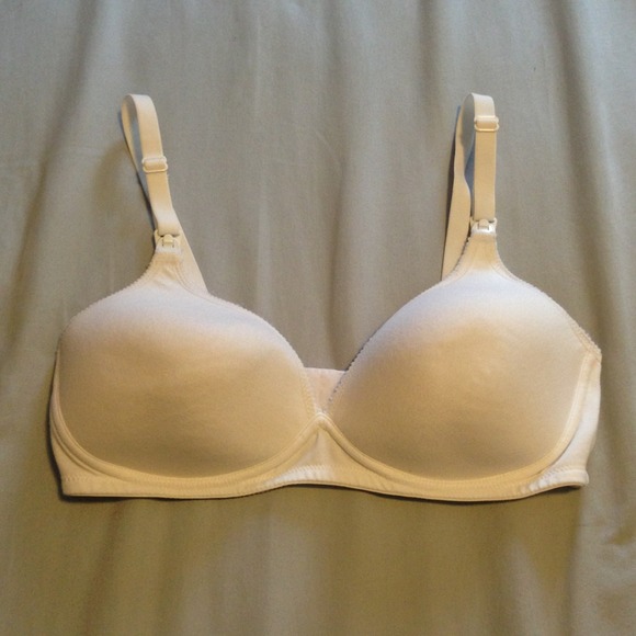 (Free!) Nursing bra