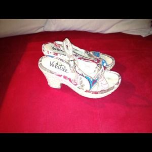 Volatile Wedge Heel / coach wristlet bundle