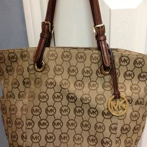 SOLD...Authentic Michael Kors purse...SOLD