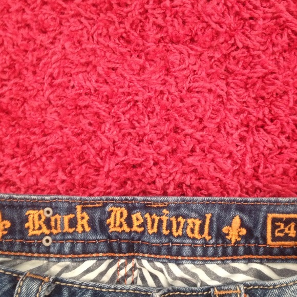 Rock Revivals - Picture 3 of 3