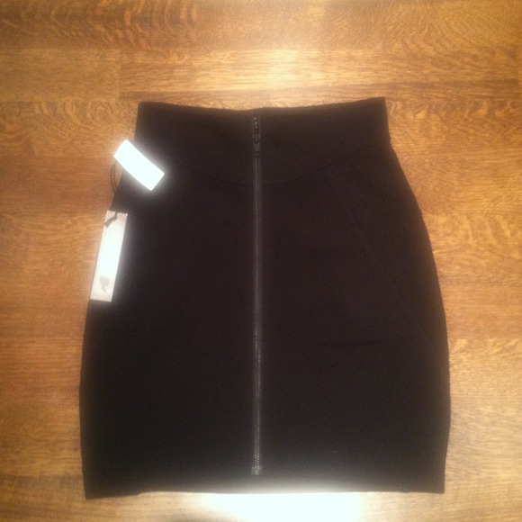 Talula Skirt Size 2 Brand New
