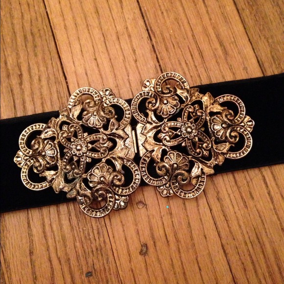 Black gold vintage velvet clip belt