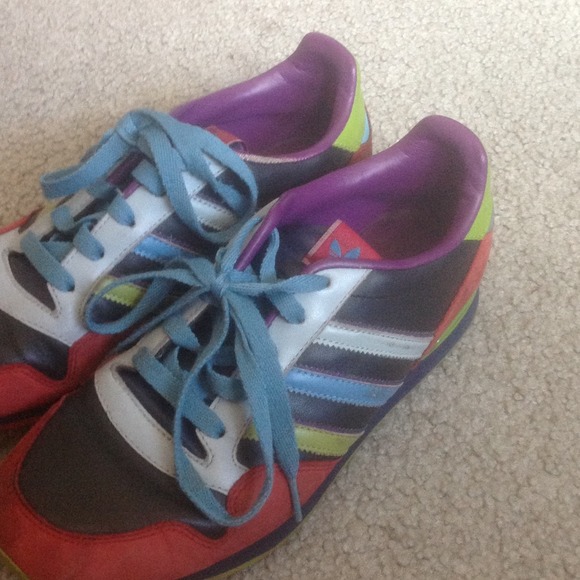 Adidas sneakers - Picture 2 of 2