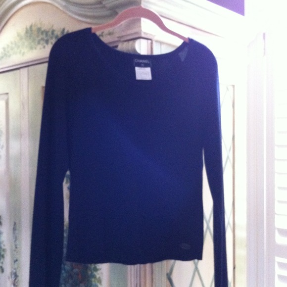 CHANEL Long Sleeve Cashmere/ Silk Sweater  US 10