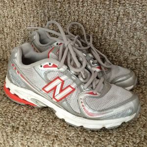 New Balance Sneakers