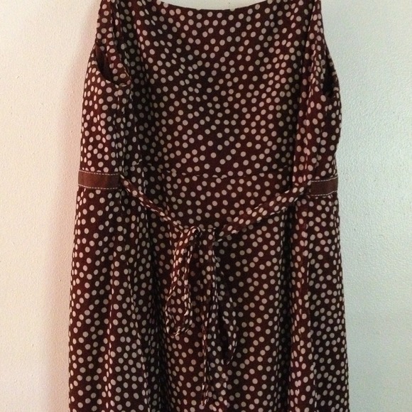 Brown and white polka dot maternity dress - Picture 3 of 4