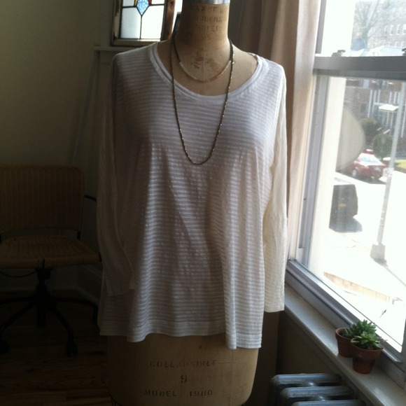 SALE!!! Club Monaco Drapey Top