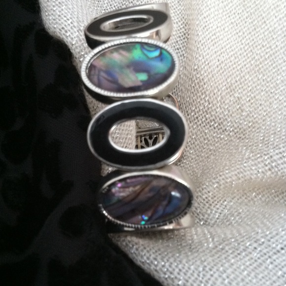 Fashion Bracelet - Picture 3 of 4