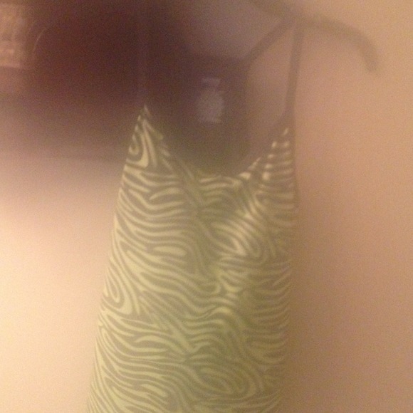 workout tank