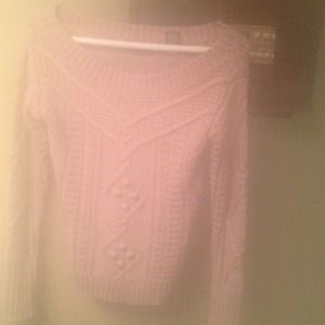 rose long sleeved sweater