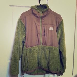 Green Northface Jacket *REDUCED*