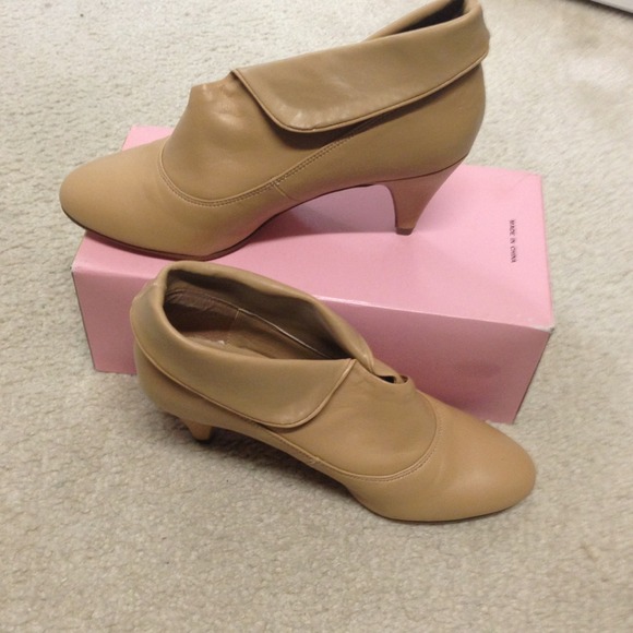 SOLD - Picture 4 of 4