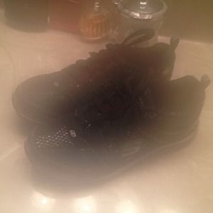 sketcher tennis shoes