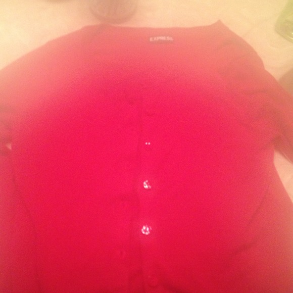 button down sweater:long sleeves