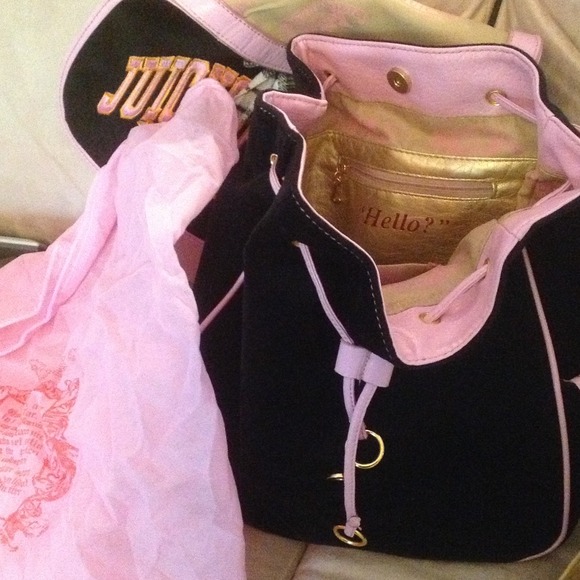 Juicy Couture - Picture 3 of 4