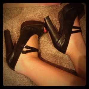 Dark chocolate baby dolls shoes! Super sexy!