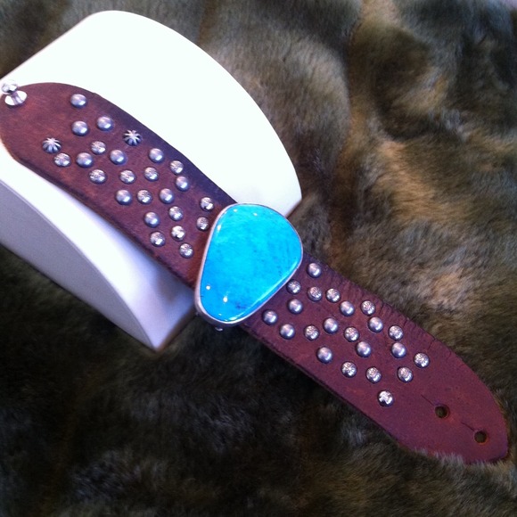 Genuine Leather Wide Cuff with Blue Turquoise Slab 230X  Distressed leather turquoise cuff bracelet