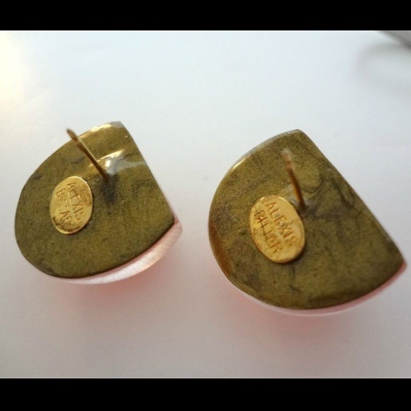 HOST PICK! 💖Alexis Bittar Pink Lucite Earrings - Picture 3 of 3