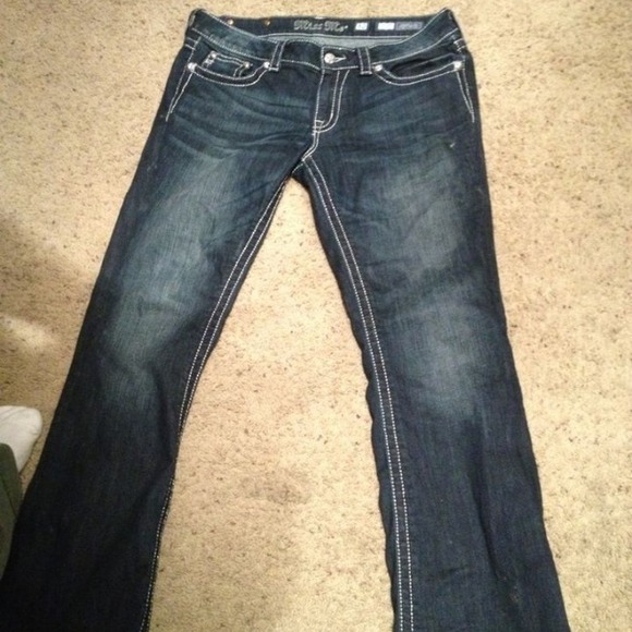 Adorable Miss Me Bootcut Jeans EUC!