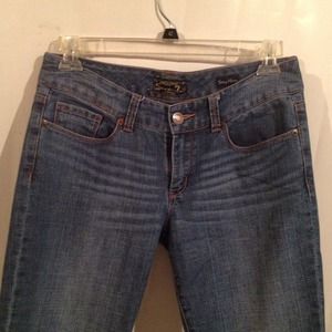 Size 30x33 Sexy Flare Jeans by Seven