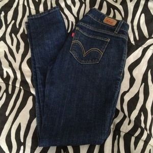 Denim Levi's skinny jeans.
