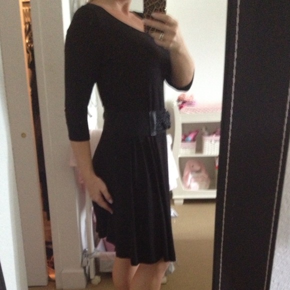 Great black dress - Picture 3 of 4