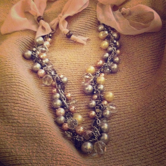 Glamour Pearls Necklace